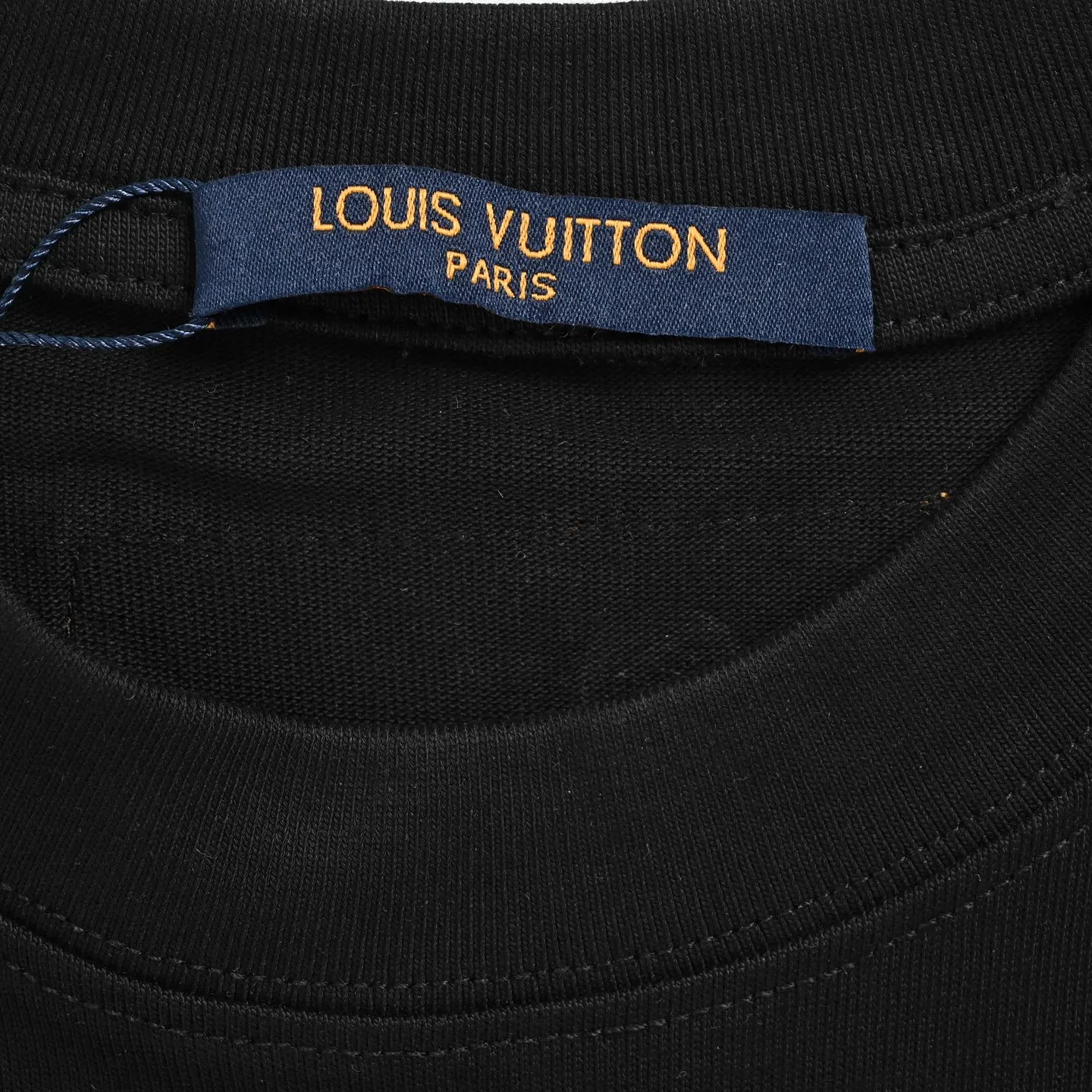 Louis Vuitton/ logo